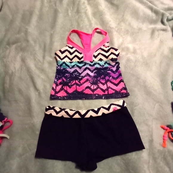 ZeroXposur Other - 𝅺CUTE 2 piece swim suit size 8